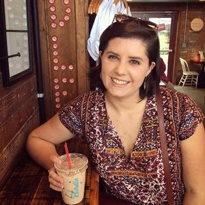 Meet your Posher, Alli